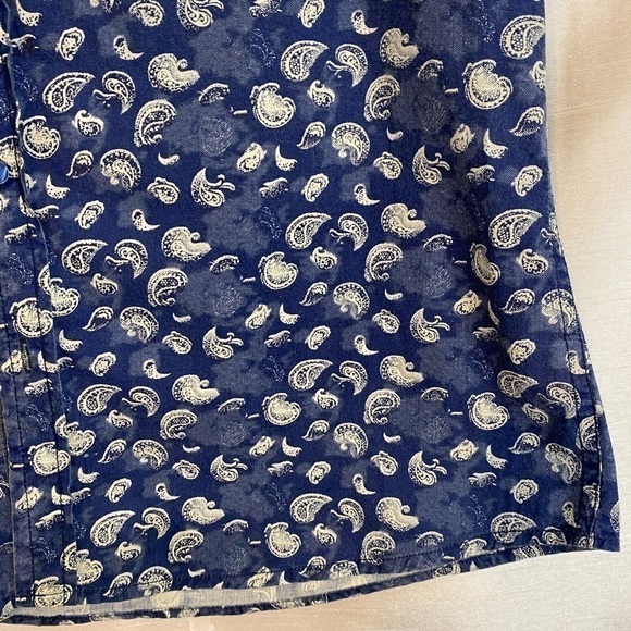 Smash Dress Shirt Blue with White Paisley Mens Sm - Picture 7 of 10